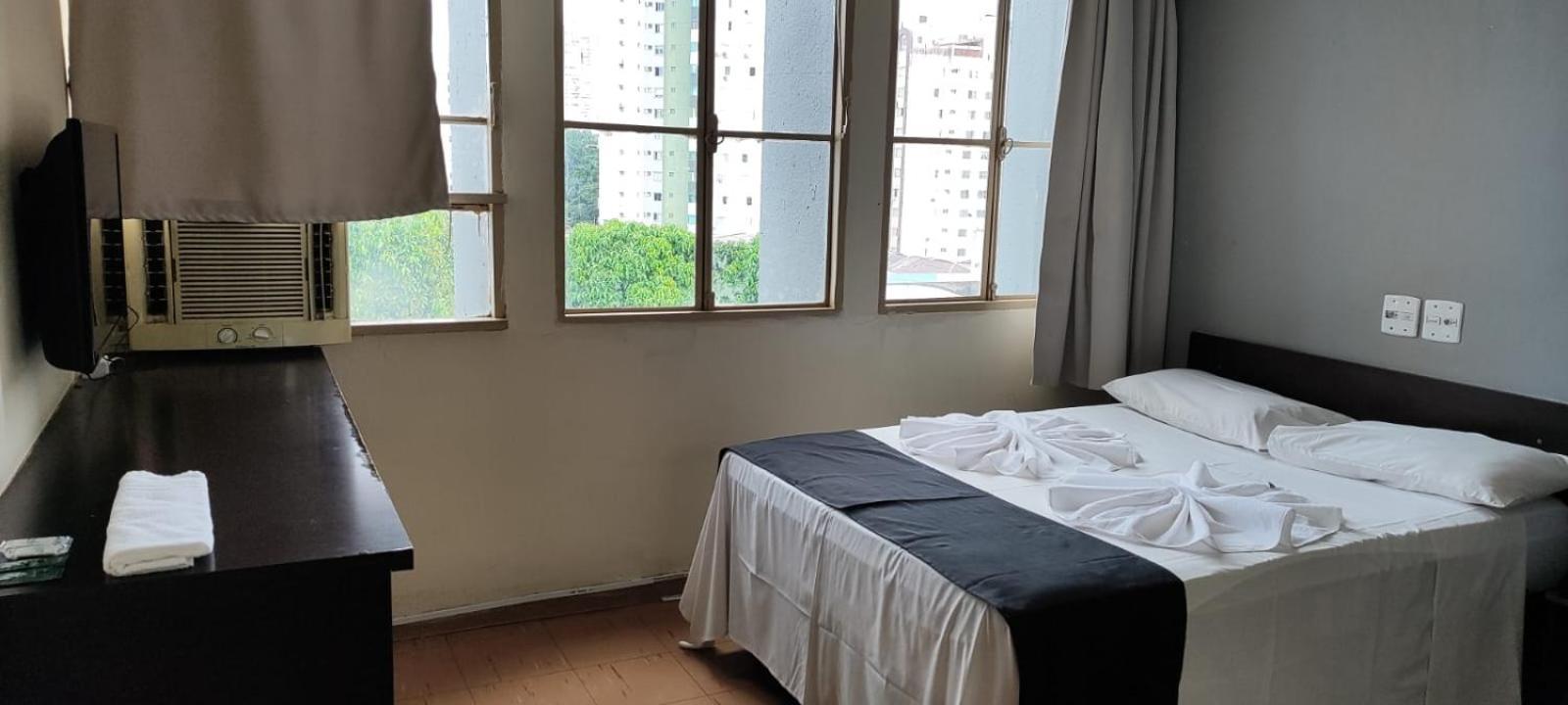 Hotel La Rocca, Goiânia Exteriér fotografie